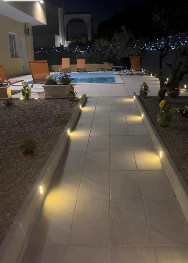 קאפוטרה Casa Vacanze Mare Fuori מראה חיצוני תמונה